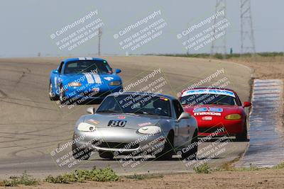 media/Apr-30-2022-CalClub SCCA (Sat) [[98b58ad398]]/Group 5/Race (Outside Grapevine)/